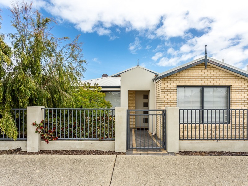 Unit 13/1 Jardine Street, Success WA 6164