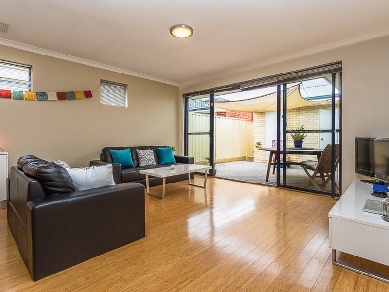 Unit 13/1 Jardine Street, Success WA 6164