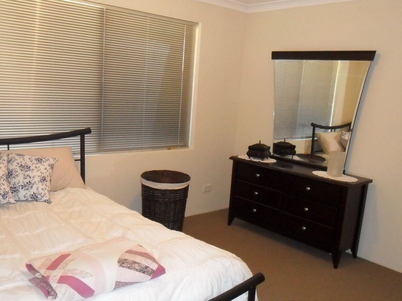 6 Versailles Parkway, Aubin Grove WA 6164