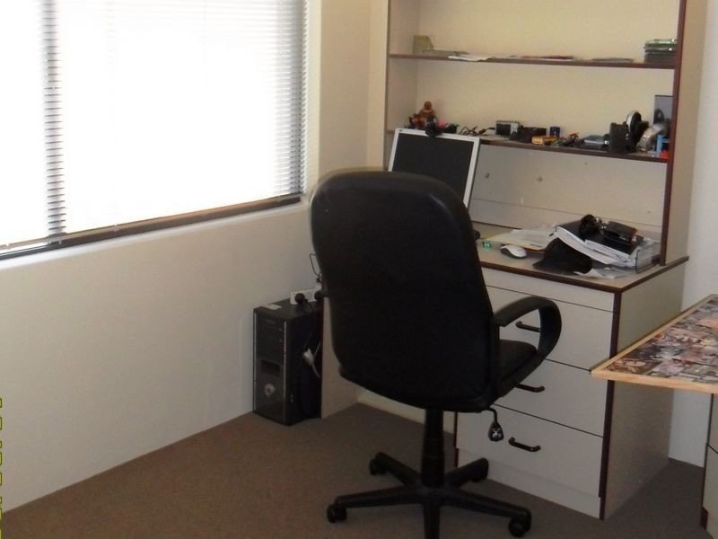 6 Versailles Parkway, Aubin Grove WA 6164