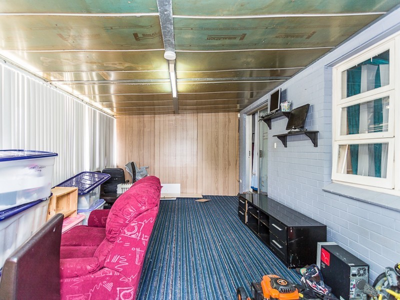 12 Badbury Road, Armadale WA 6112