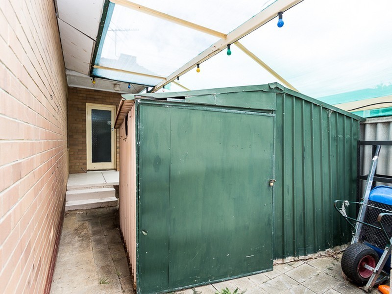 12 Badbury Road, Armadale WA 6112