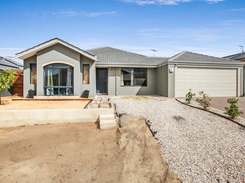 13 Ameer Way, Beeliar WA 6164