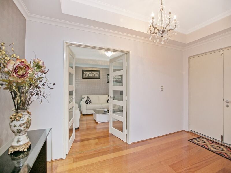 20 Beukers Way, Piara Waters WA 6112