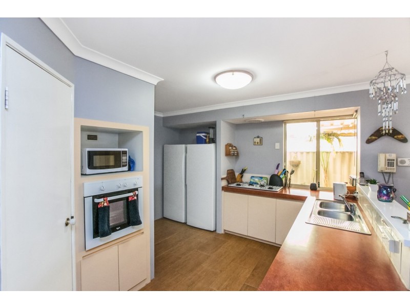 14 Ardmair Close, Seville Grove WA 6112