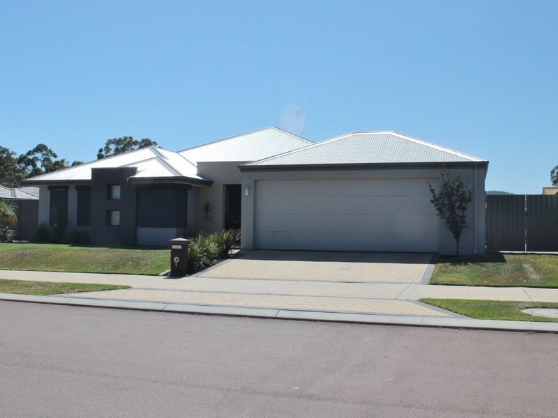 1 Dagostino Road, Byford WA 6122