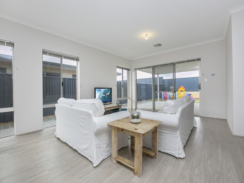 55 Galena Way, Byford WA 6122