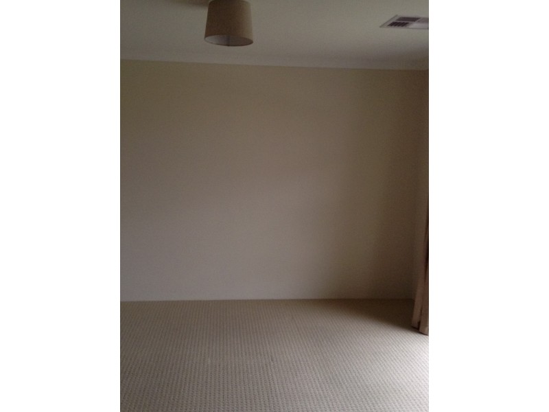 84 Kardan Boulevard, Byford WA 6122