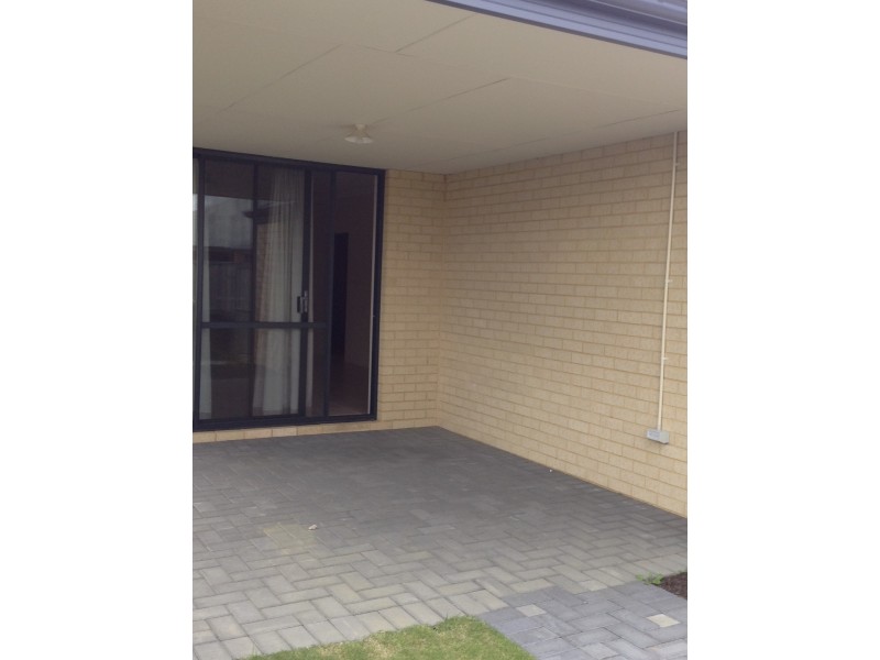 84 Kardan Boulevard, Byford WA 6122