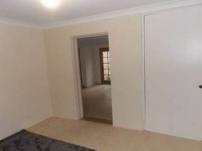 9 Hefron Glade, Wungong WA 6112