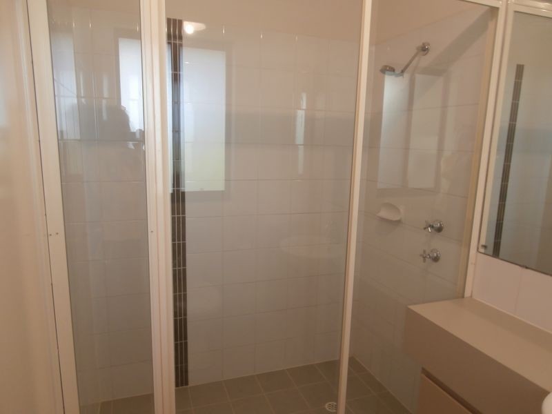 1/18 Mountain View, Kelmscott WA 6111