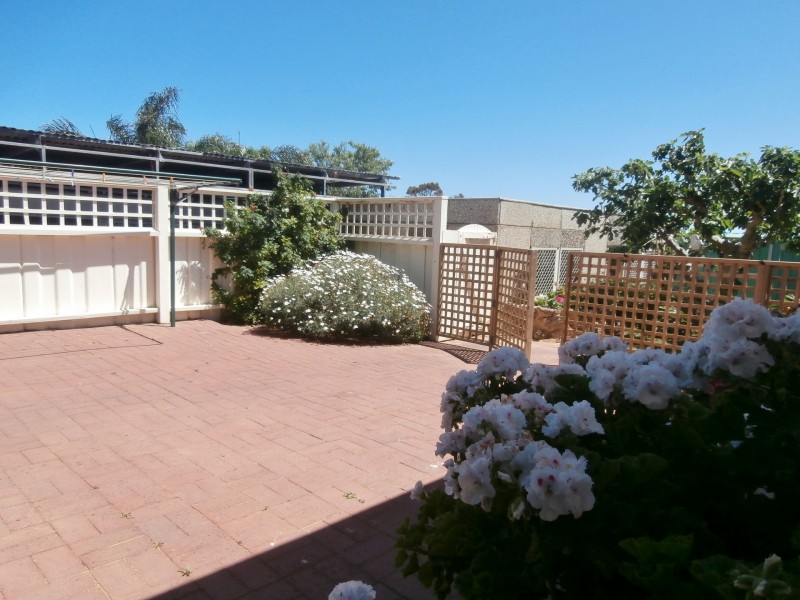 21 East Churchill Avenue, Beeliar WA 6164