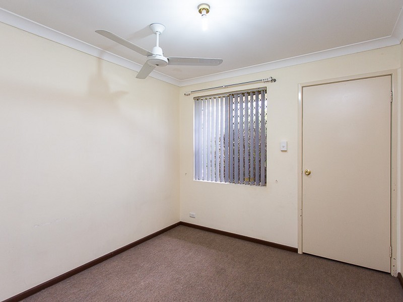 Unit 11/18 Lathwell Street, Armadale WA 6112
