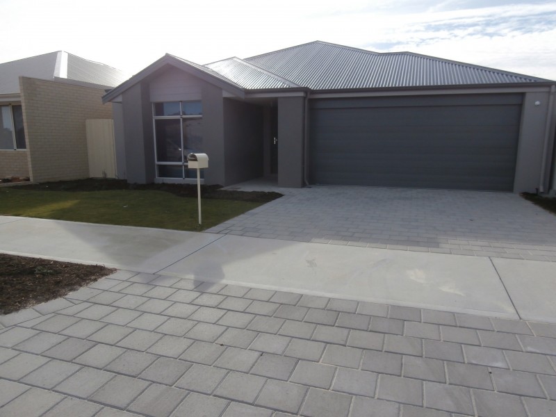 22 Whipbird Road, Alkimos WA 6038