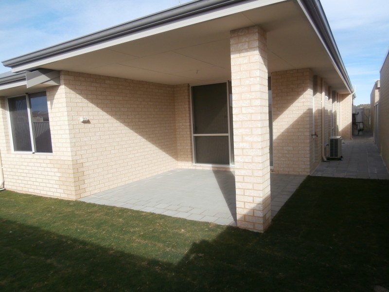 22 Whipbird Road, Alkimos WA 6038