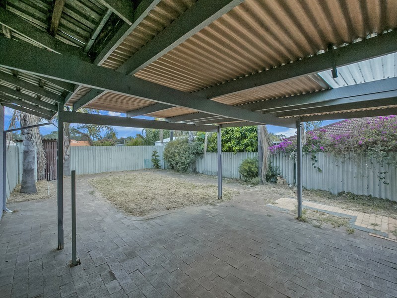 285 Railway Avenue, Armadale WA 6112
