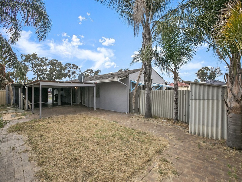 285 Railway Avenue, Armadale WA 6112