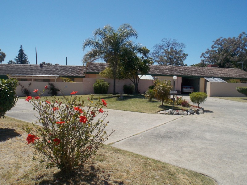 3/5 Colby Way, Thornlie WA 6108