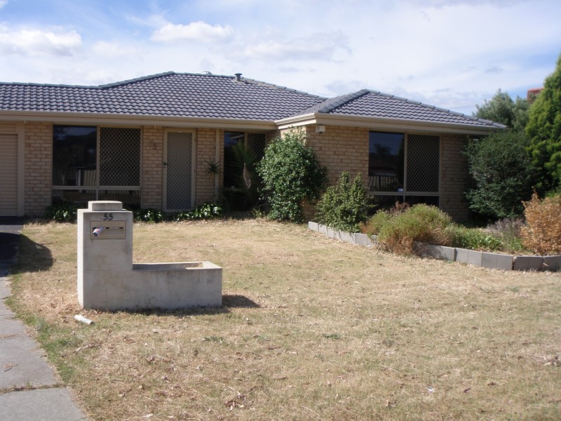 55 Bodicoat Drive, Brookdale WA 6112