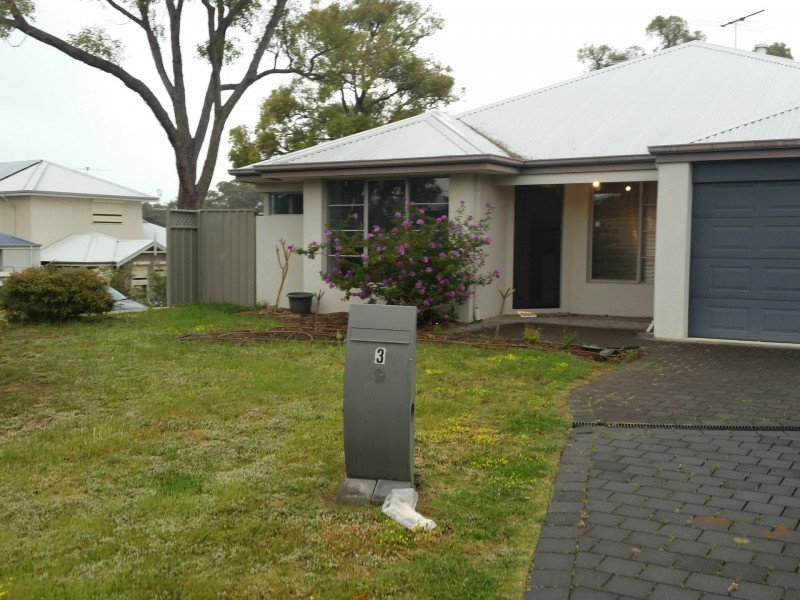 3 Fareham Crescent, Wellard WA 6170