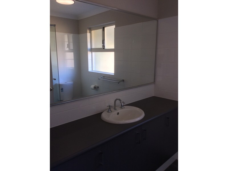 60 Millen Street, Mount Nasura WA 6112