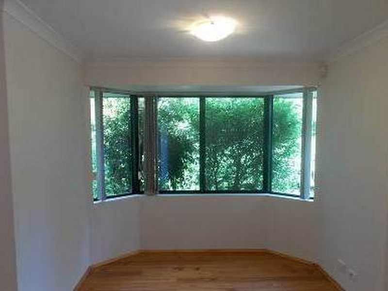 34 Reveley Close, Seville Grove WA 6112