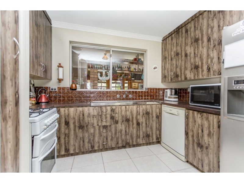 34 Thatcher Road, Byford WA 6122