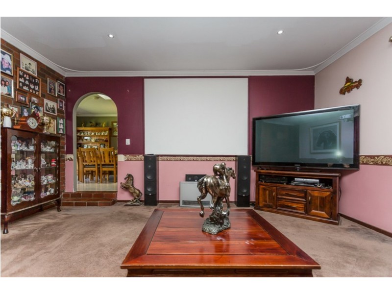 34 Thatcher Road, Byford WA 6122