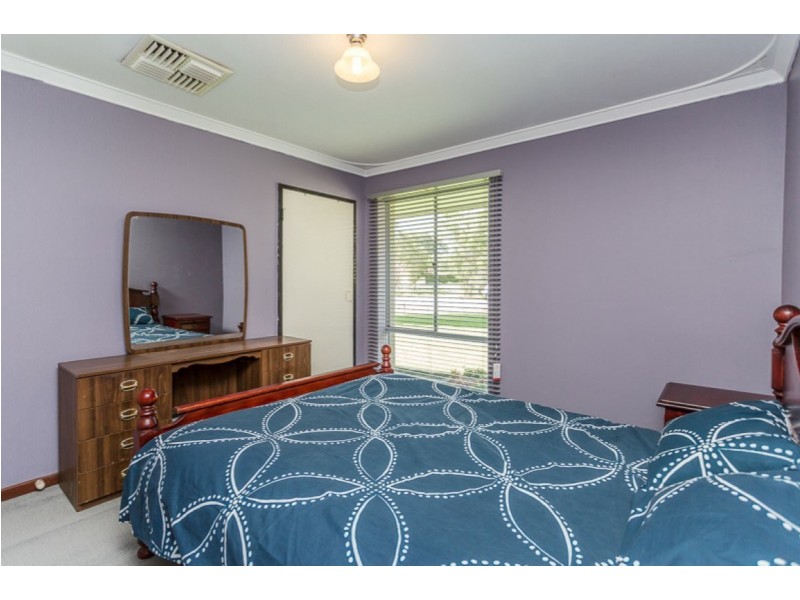 34 Thatcher Road, Byford WA 6122