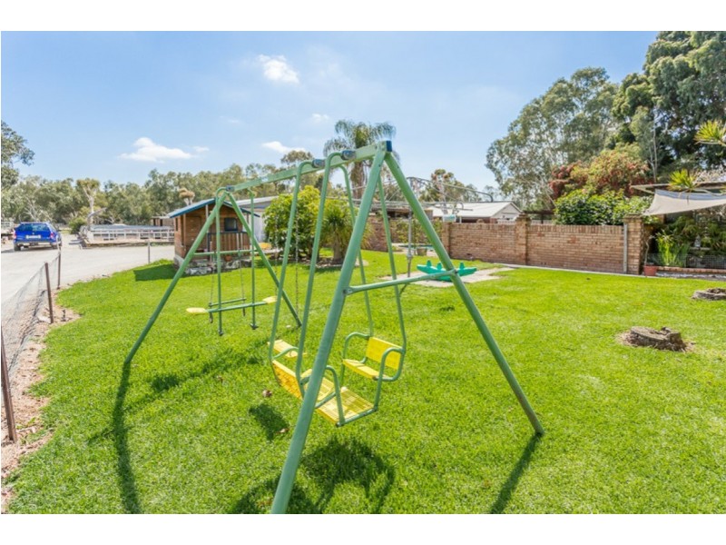 34 Thatcher Road, Byford WA 6122