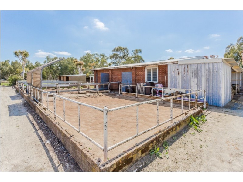 34 Thatcher Road, Byford WA 6122