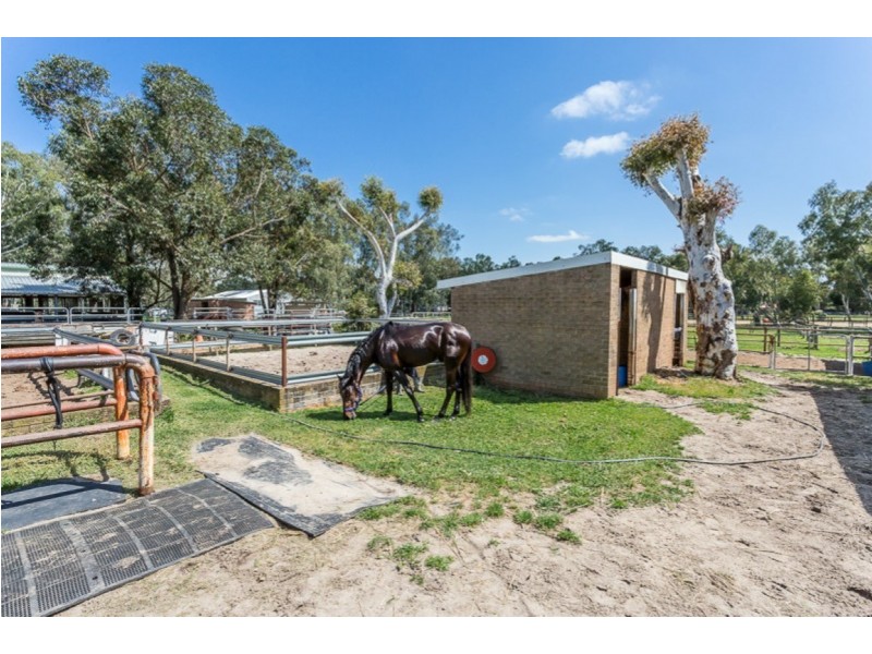 34 Thatcher Road, Byford WA 6122