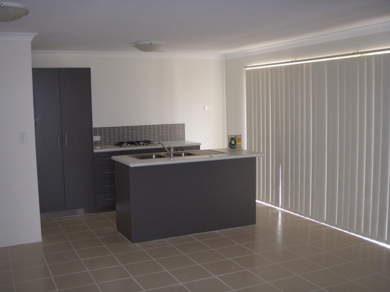 14/157 Seventh Road, Armadale WA 6112