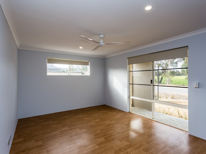 73 Evans Way, Byford WA 6122