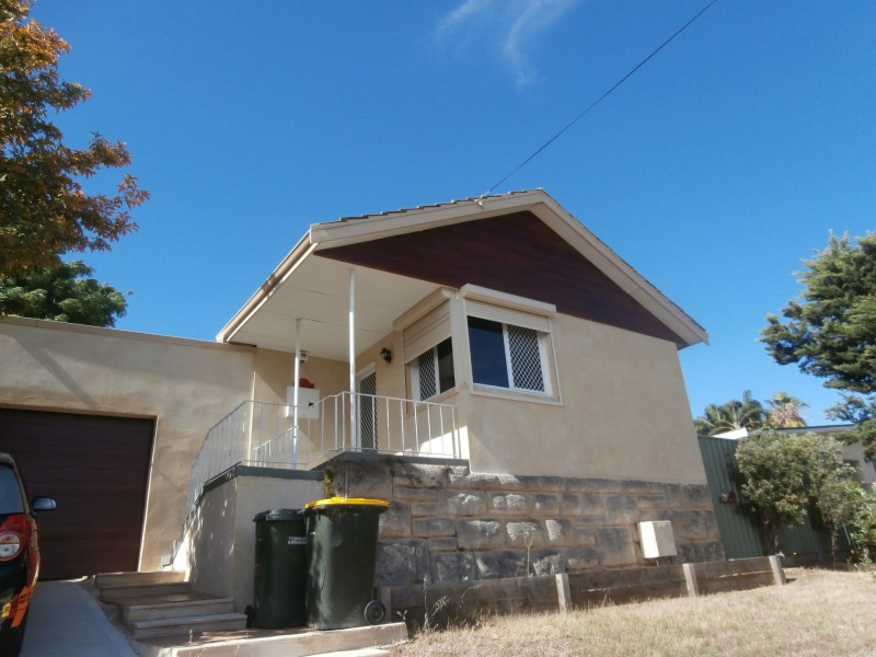 21 Hennessy Avenue, Orelia WA 6167