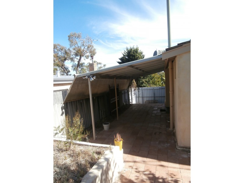 21 Hennessy Avenue, Orelia WA 6167