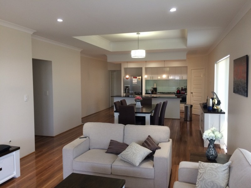 120 Honeywood Avenue, Wandi WA 6167