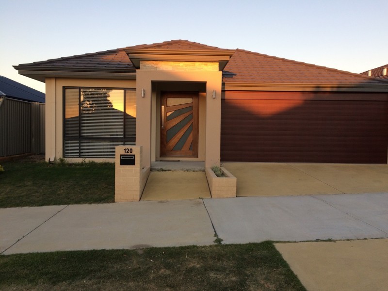 120 Honeywood Avenue, Wandi WA 6167