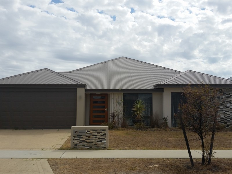 12 Begbroke Way, Piara Waters WA 6112