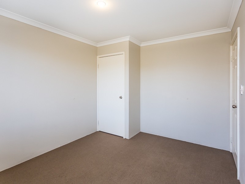 10 Jonquil Loop, Seville Grove WA 6112