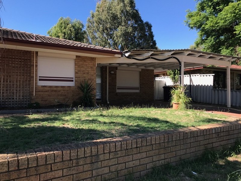 2 Bell court, Armadale WA 6112