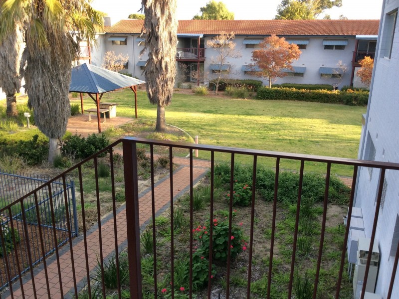 31/14 Coralie Court, Armadale WA 6112