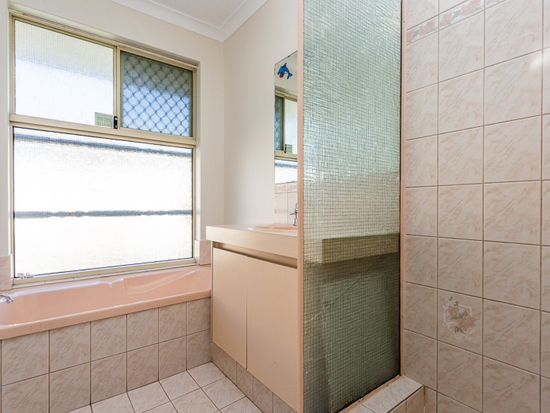 36 Petrel Close, Seville Grove WA 6112