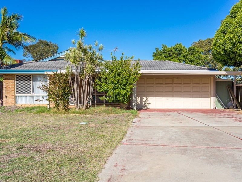36 Petrel Close, Seville Grove WA 6112