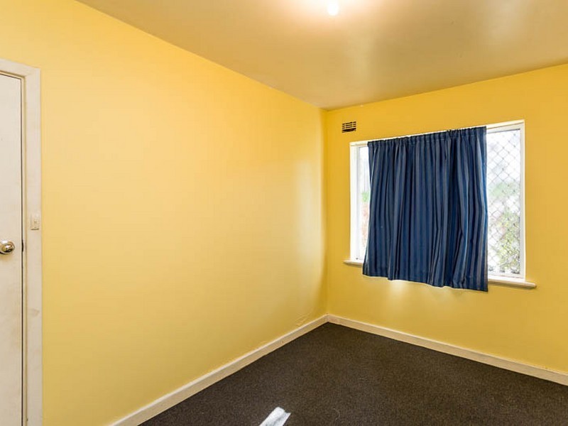 Unit 4/5 Fourth Road, Armadale WA 6112