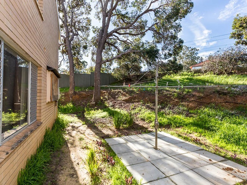 Unit 4/5 Fourth Road, Armadale WA 6112