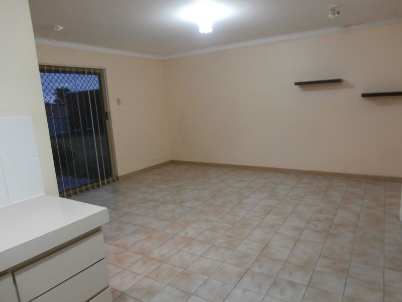 72 Winterfold Road, Samson WA 6163