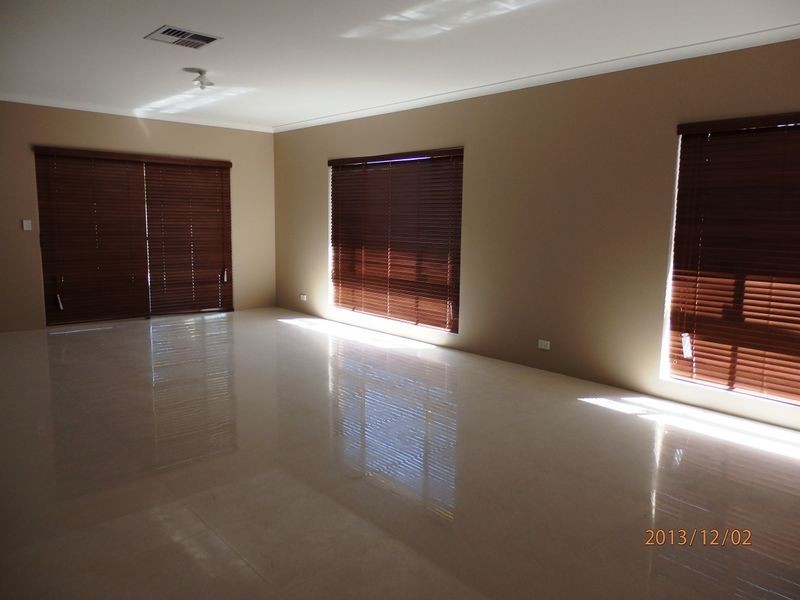 33 Narran Street, Hilbert WA 6112