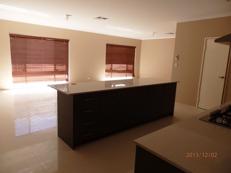 33 Narran Street, Hilbert WA 6112