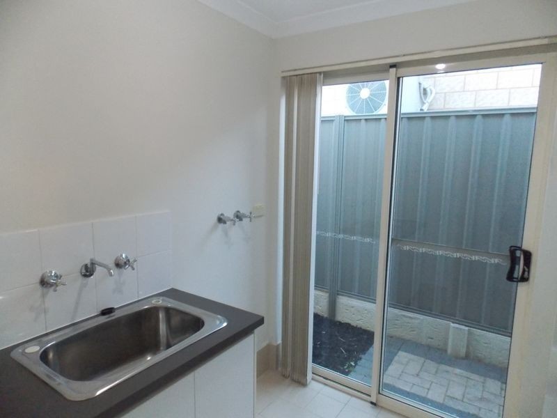 Unit 3/36 Fifth Road, Armadale WA 6112